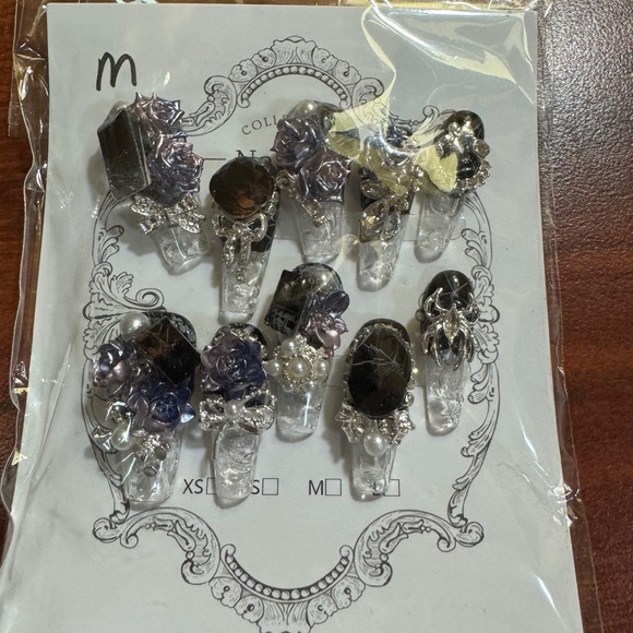 Press On Nails Gothic Gemstone Rhinestone Embellished Design Manicure Set - Picture 1 of 1